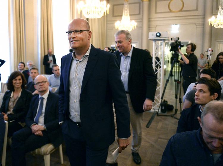 Retur. Med det nye fælles projekt er Bjarne Riis tilbage i cykelsporten efter fyringen hos Saxo-Tinkoff for knap et år siden. Nu satses der på et samarbejde med pengemanden Lars Seier. 