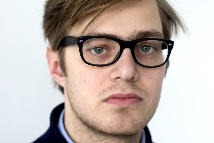 SPÆNDETRØJE. Hans Erik Havsteen studerer til dagligt historie på KU. Han mener, at fremdriftsreformen har været en bureaukratisk spændetrøje for de studerende. 
