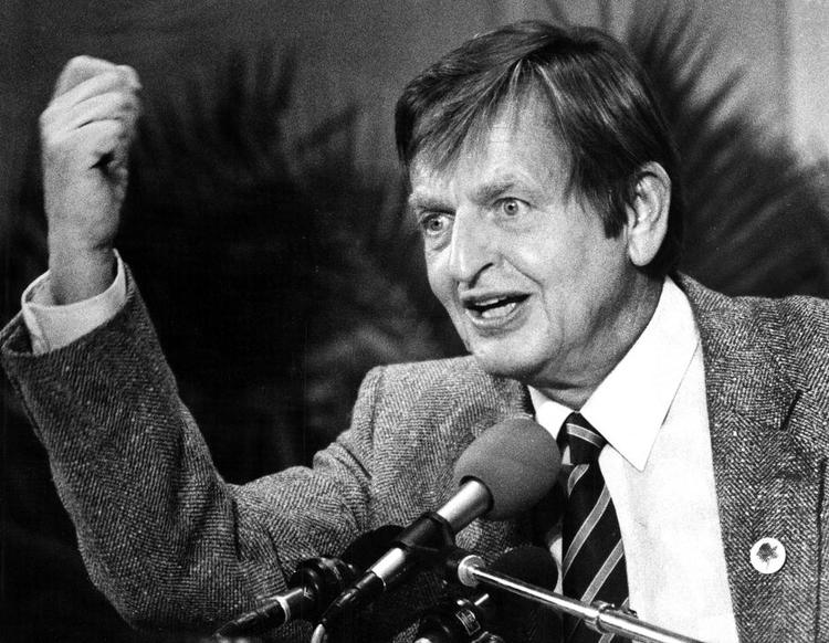 Mysteriet. Olof Palme holder tale i 1985, et halvt år før drabet på ham. Foto: Thor Lindgren 