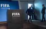 Fifa. Sepp Blatter og de andre i toppen af Fifa står endnu engang for skud, når Andrew Jennings dissekerer svindel på fodboldens magttinde. 