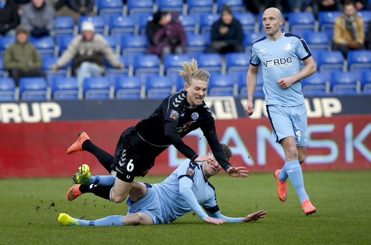 1-1. Simon Kroon blev nedlagt i  Randers, hvor gæsterne fik et sjældent point. 