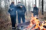 Sammenhold. Statsminister Lars Løkke Rasmussen (V) med den nu forhenværende miljø- og fødevareminister Eva Kjer Hansen under et fremstød tidligere på året for den såkaldte Naturpakke i Fovslet Skov ved Kolding. 