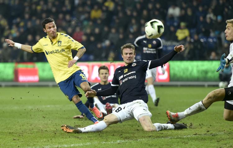 Omsider. David Boysen var en af to debutanter for Brøndby i dag. 