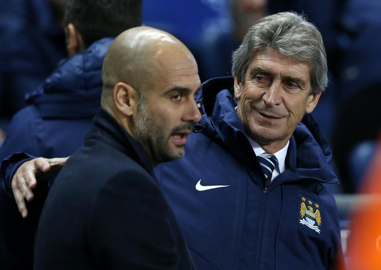 VÆRDIGHED. Manuel Pellegrini har holdt en professionel og positiv stil, selv om han har vidst, at Pep Guardiola (tv.) var på vej til at overtage hans job i Manchester City. 