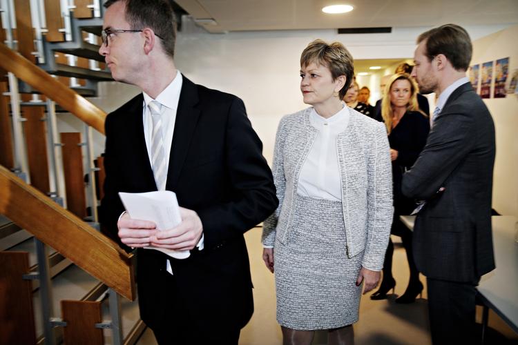 Talfinte. Den nye miljø- og fødevareminister er allerede blevet kaldt i samråd for at forklare Eva Kjer Hansens miljøregnskab bag landbrugspakken 