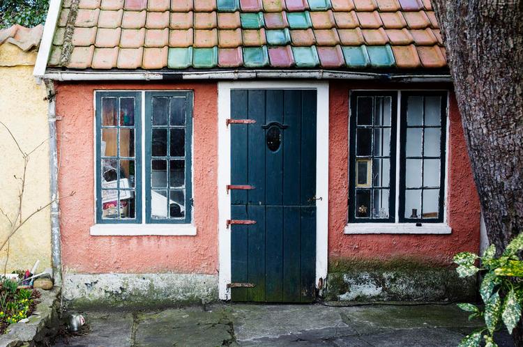 Velfærdshistorier. Forstadsmuseet udstiller i Hvidovre og Brøndby. Ifølge museumschef Anja Olsen fortæller de den vigtige historie om forstæderne og hele velfærdssamfundets historie. 