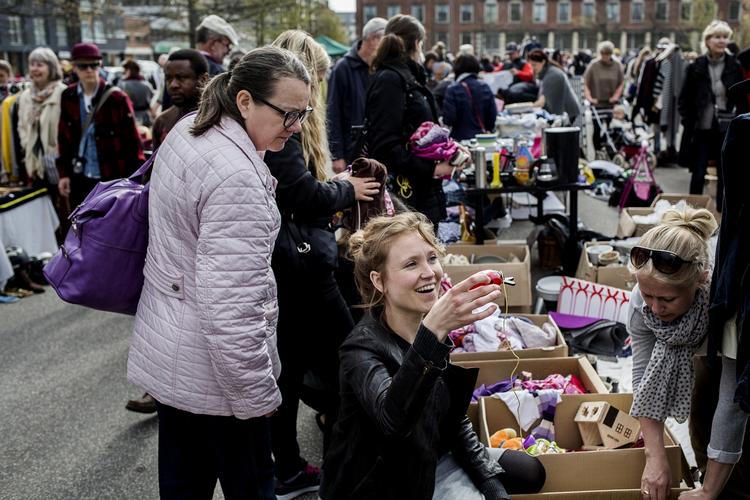 LOPPEGULD. Der er marked i både Tap1 og Rundetårn i weekenden. Her et billede fra et tidligere marked i København. 