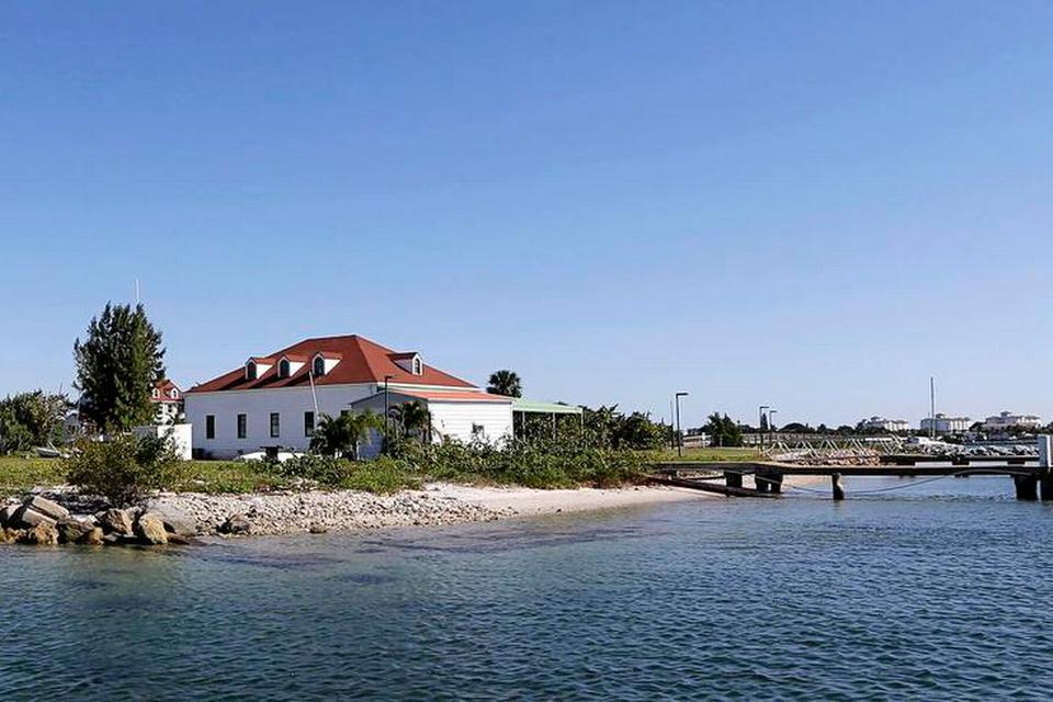 IDYL. Den atomsikrede bunker ligger under dette hus på Peanut Island i Florida. 