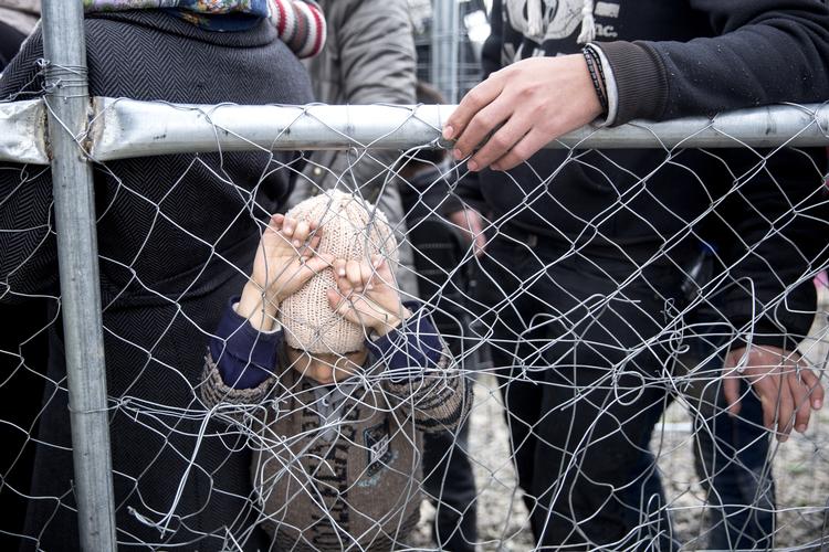 Grænser. Politiken er ved grænsen mellem Makedonien og Grækenland. 