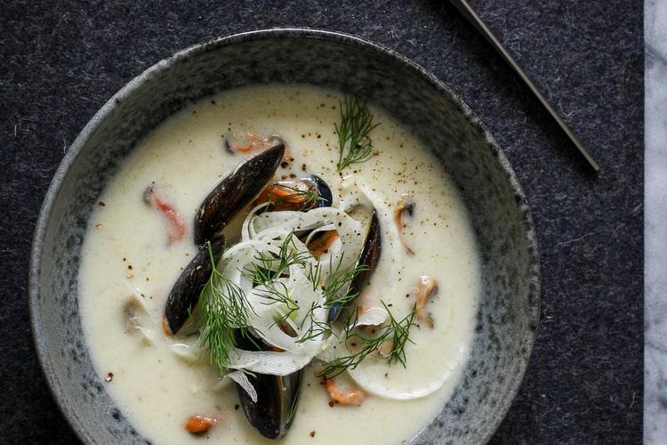 Fennikelsuppe med muslinger.jpg