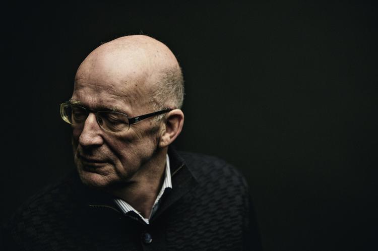 Retten. Den pensionerede skibsinspektør Flemming Thue Jensen tvinges nu i retten om Scandinavian Star. 