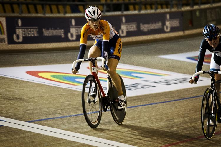 olympisk. Selv om Amalie Dideriksen kun blev nr. 19 i World Cuppen, fastholdt Danmark sin placering i det olympiske kvalifikationsræs. 