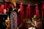 Legesyg. Med energi og sangglæde gav den 23-årige Jazzmeia Horn i Montmartre prøver på, hvorfor hun for få måneder siden vandt The Thelonious Monk Institute International Jazz Competition. 