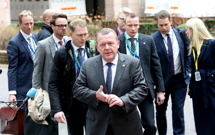 Gamechanger. Statsminister Lars Løkke Rasmussen ser konturerne af en flygtningeplan, som kan ændre hele spillet. 