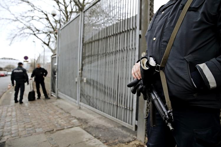 Politiet har på et år bevogtet jøder i 400.000 timer