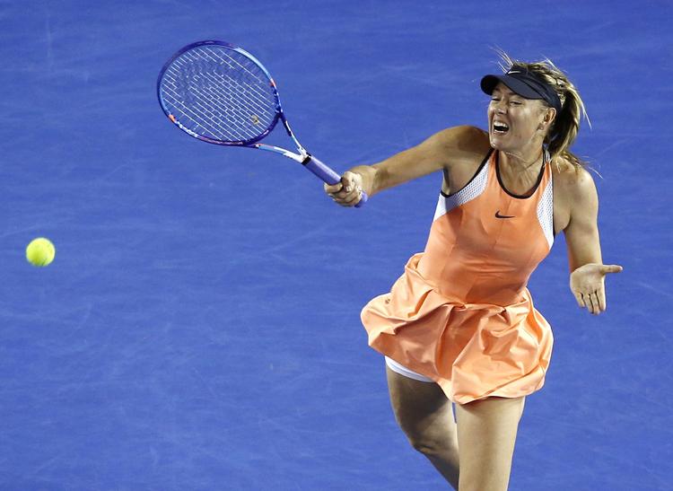 Sharapova. Med en karriereindtjening på over 36 millioner dollar i præmiepenge er Sharapova nr. 2 på alle tiders liste efter Serena Williams, som hun gennem karrieren har haft mange seværdige dueller med. Det, der kan vise sig at have været Sharapovas sidste kamp foreløbigt, var i øvrigt også mod Williams – i kvartfinalen ved Australian Open i januar. 