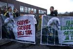 Protest. Utilfredse menige medlemmer forsøgte tirsdag aften at få fremtidig indflydelse i Nykredit ved at stille op til valg i repræsentantskabet, Nykredits øverste ledelse. 