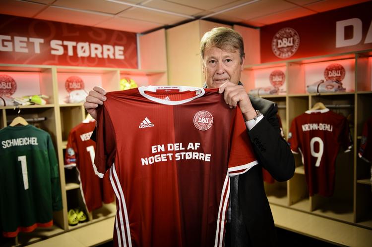 kickstart. Åge Hareide udtager i dag sin første landsholdstrup og indleder dermed en ny æra i dansk fodbold. 