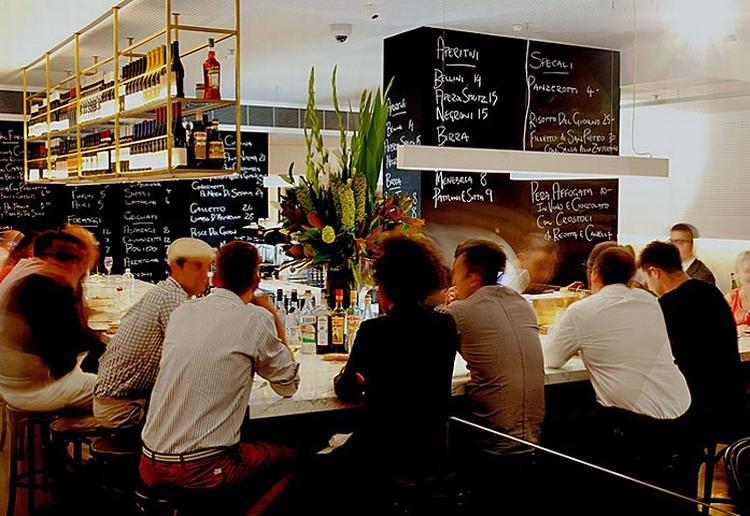 Undtagelse. Cambridge Hotel er stemningsløs, mens den tilstødende restaurant, hvor morgenmaden serveres, er hyggeligere. Foto: Cambridge Hotel 