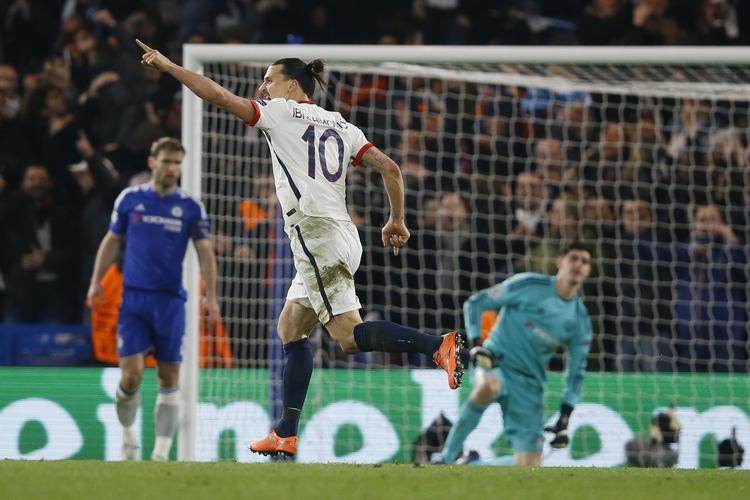 zlataniseret. PSG-stjernen over dem alle, Zlatan Ibrahimovic, bliver opfordret til at komme til Premier League af engelske kommentatorer. 