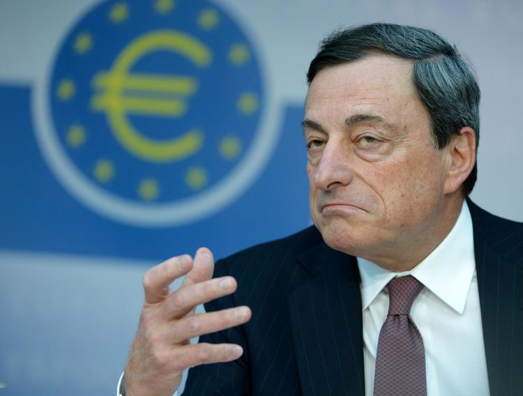 Rentesænkning. Den Europæiske Centralbank med Mario Draghi i spidsen sænder renten. 