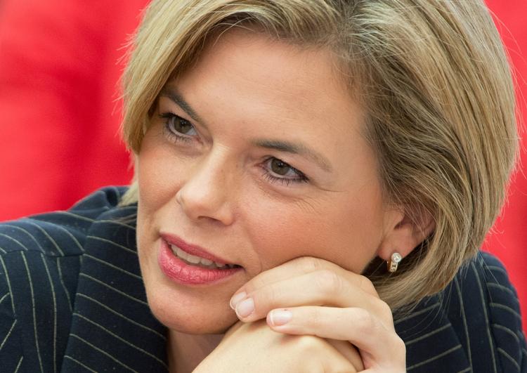 Duel. I Rheinland-Pfalz kæmper to stærke kvinder, den nuværende miniserpræsident, Malu Dreyer fra SPD og CDU's udfordrer, Julia Klöckner (på billedet), i en duel med topspænding. 