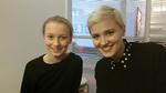 Smil. Marie Lenler interviewede Veronica Roth på et forlagskontor, da den succesrige forfatter besøgte København. 