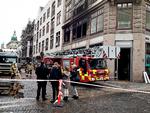 Brand. En større brand i en ejendom på  hjørnet af Vimmelskaftet og Skoubogade førte til afspærring af Strøget.. 