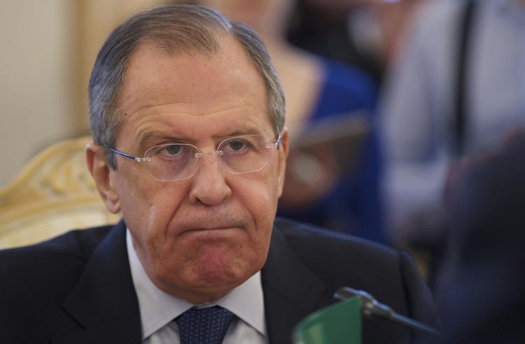 Stormagter. Ruslands udenrigsminister, Sergej Lavrov, fortæller. at Rusland og USA har forsøgt at koordinerere indsatsen i Syrien. 