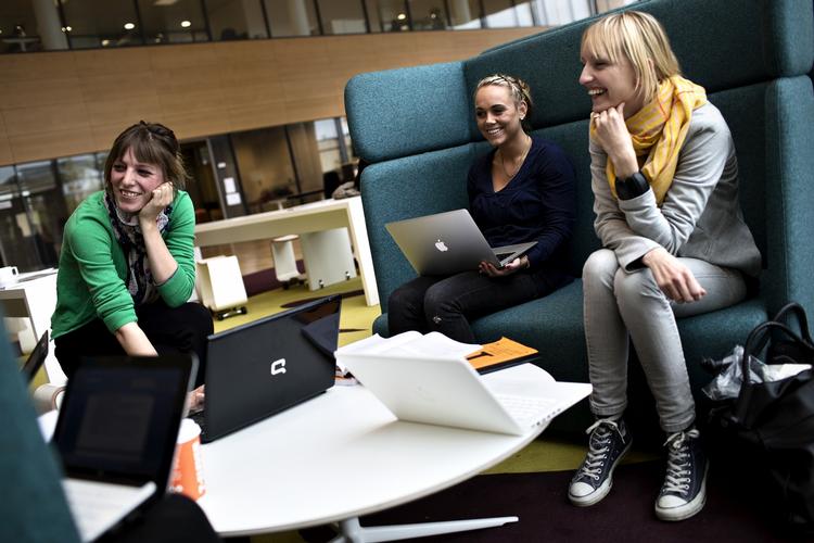 Studievalg. Kommende studerende skal tænke over, hvor der er jobs at få, opfordrer uddannelsesministeren. 