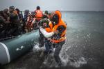 Retur. Mennesker, der ankommer til en de græske øer, kan fremover sendes direkte tilbage til Tyrkiet - uanset om de er flygtninge eller indvandrere - hvis EU's aftale med Tyrkiet bliver virkelighed på fredag. 