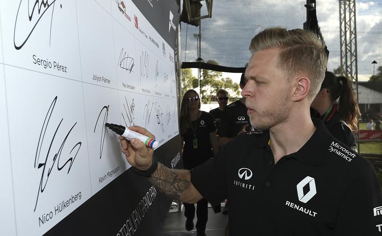 Indskrivning. Kun 21 andre personer i verden har samme job som Kevin Magnussen. 