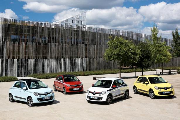 RENAULT. En ny leasingkampagne skal sparke lidt liv i salget af Twingo. Engangsydelse: 7.995 kr. Månedlig ydelse: Fra 1.495 kroner. 