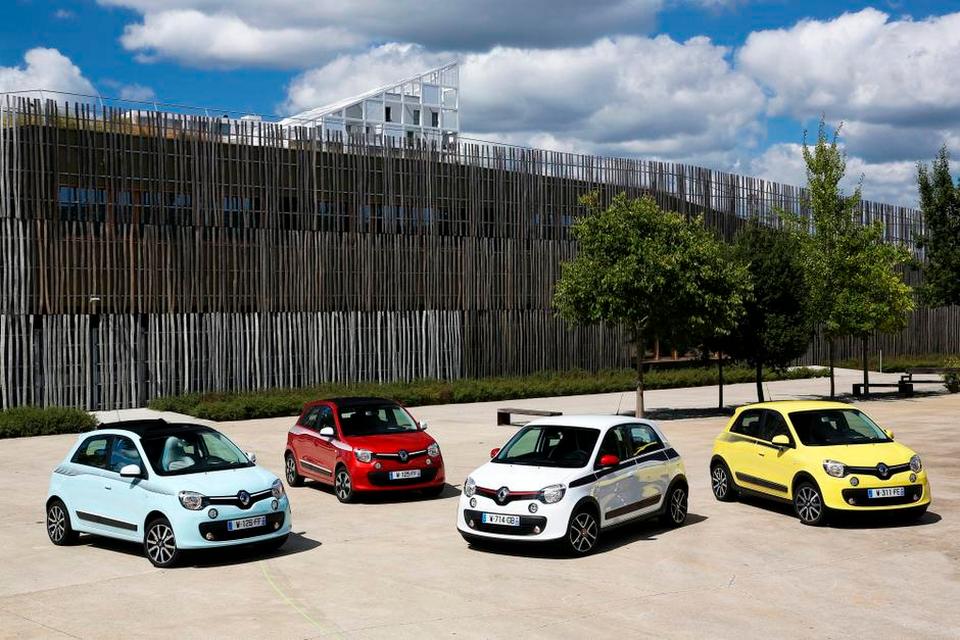 RENAULT. En ny leasingkampagne skal sparke lidt liv i salget af Twingo. Engangsydelse: 7.995 kr. Månedlig ydelse: Fra 1.495 kroner. 
