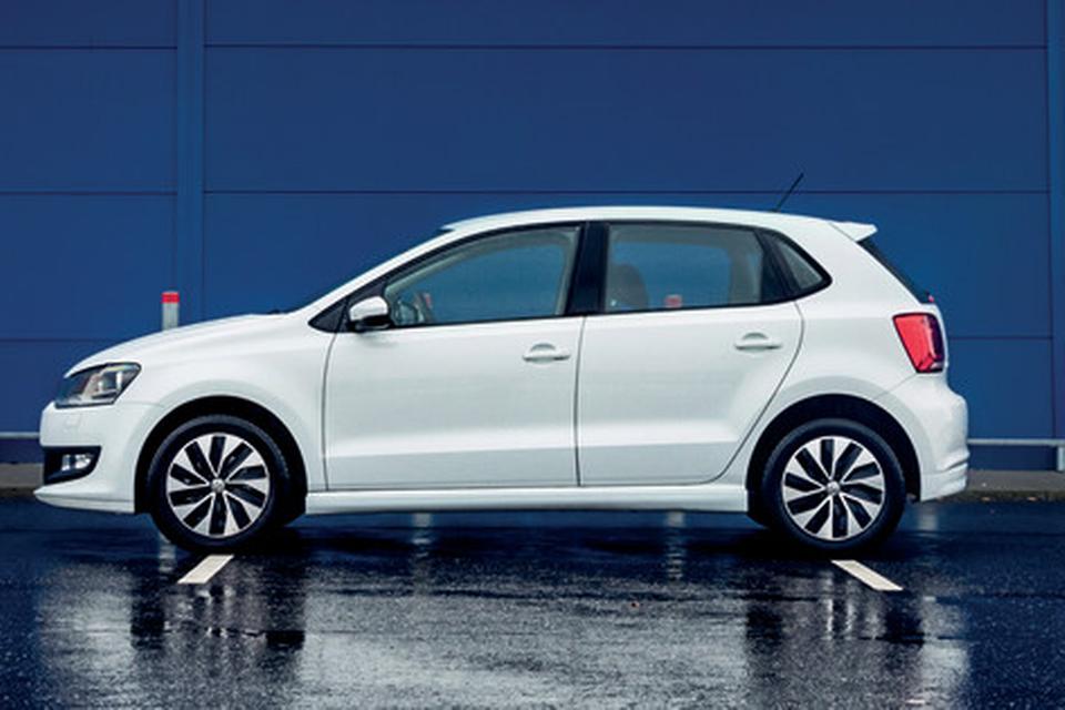 VW. I miniklassen er VW Polo nu et tilbud på privatleasing. Engangsydelse: 5.000 kroner. Månedlig ydelse: Fra 2.299 kroner. 