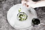 Perfektion. Geranium leverer 21 retter, der alle er oppe og synge. Her er restaurantens berømte kulmule, der blev årets ret i 2015. 