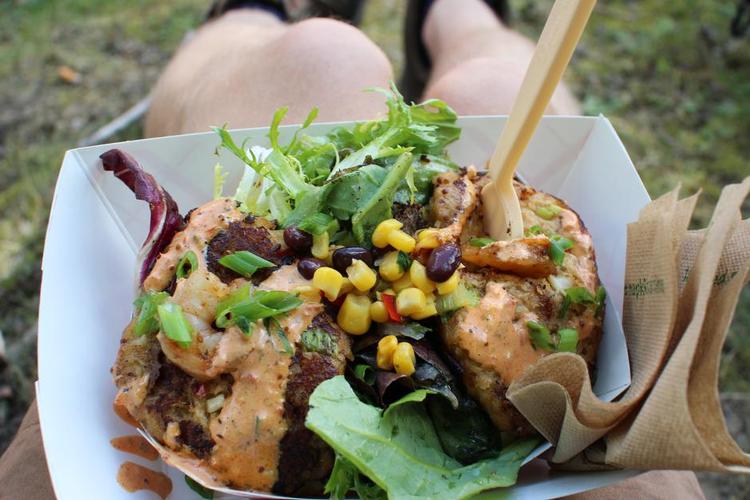 OHIO. The Hunger Squad serverer gedigen amerikansk mad i overskuelige portioner. 