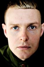 Læser. Niels Brandt er født i 1983. Han er forsanger i bandet The Minds of 99, som er aktuelle med albummet ’Liber’ og snart tager på forårsturné. 