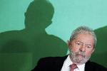 Lula alone