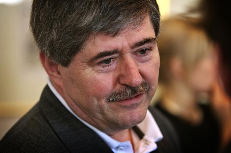 EP-medlem. Enhedslisten har tidligere været repræsenteret af Søren Søndergaard fra Folkebevægelsen mod EU. 