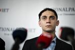 Profil. Yahya Hassan, da han sidste år stod frem som folketingskandidat for Nationalpartiet. Siden forlod han partiet, men offentligheden har trods alt ikke været uden nyheder eller opdateringer fra digterens liv. 