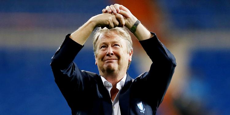 Kølig. Selv om Åge Hareide har begrænset tid til at arbejde med holdet før sin debut, har han tillid til egen erfaring og spillernes evner. 