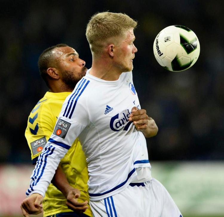 Bremseklods. Rodolph Austin (tv.) har været en stærk mand i Brøndbys defensiv. Men fremad banen halter det. 