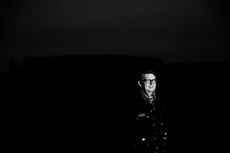 Dengang. I 2012 gik Troels Lund Poulsen til angreb på den daværende miljøminister, Ida Auken, og beskyldte hende for at sylte leveringen af de 73 søkort. 