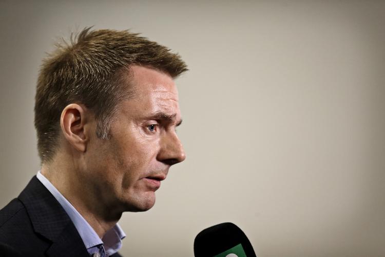 Stop. Brøndbys storaktionær og bestyrelsesformand, Jan Bech Andersen, genopstiller ikke til den fremtrædende post. Det meddeler klubben. 