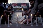 Lahore. Personer sørger efter selvmordsangreb i Lahore, Pakistan. 