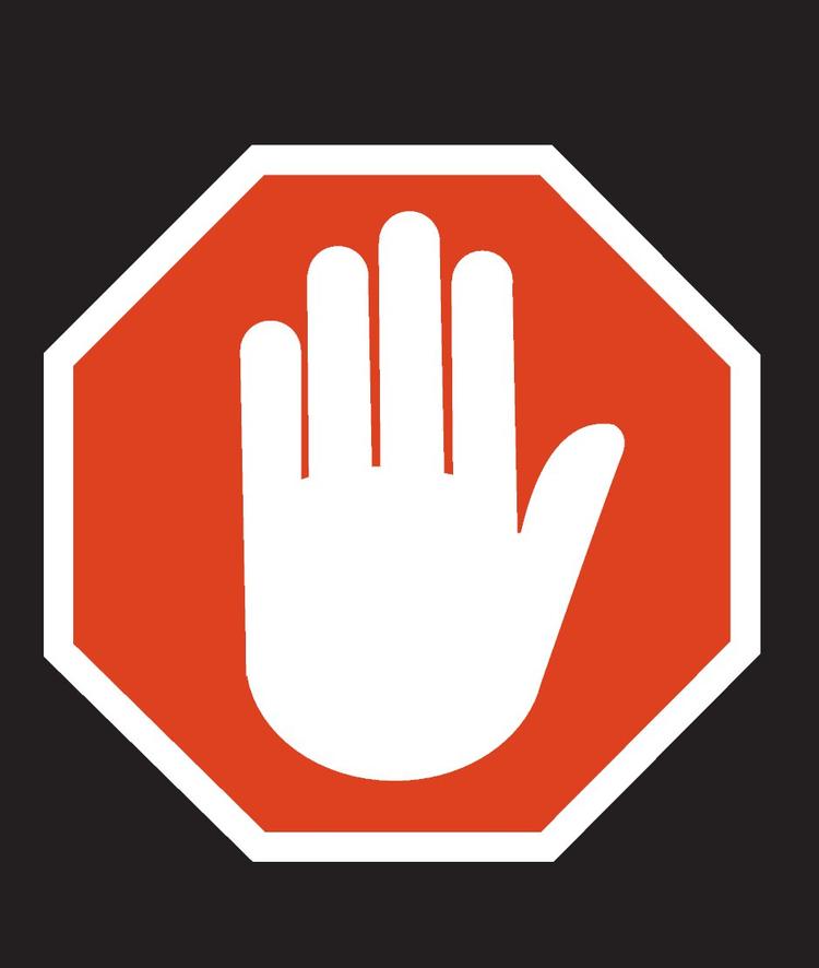 Blokering. Folk er blevet blinde overfor bannerannoncer. Og mange siger i det hele taget nej på forhånd ved at bruge adblocker-programmer. Fremtiden byder derfor på mere reklamejournalistik i danske og udenlandske medier. Illustration: Mads Pedersen 