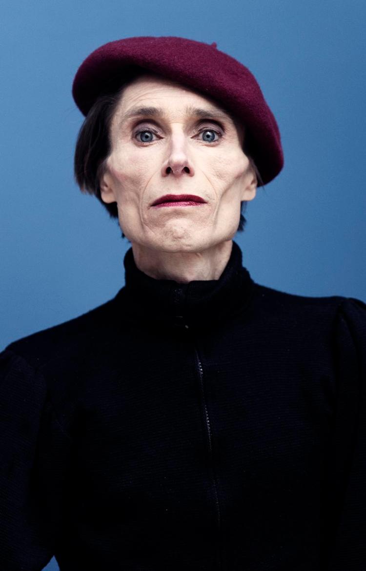 DANNELSESREJSE. Den grænsesøgende Madame Nielsen har været på tur i Europa. 