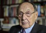 indflydelsesrig. Hans-Dietrich Genscher var udenrigsminister i Vesttyskland fra 1974 til 1992. 