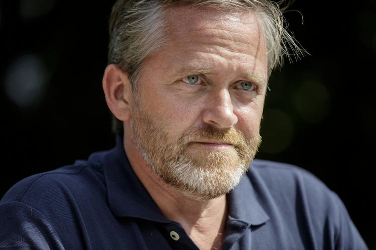 Frivillighed. Medlemmerne har selv efterspurgt, at partiet giver et bud på, hvordan de skal forholde sig til pressens spørgsmål - men det er frivilligt om man vil følge rådene, siger Anders Samuelsen. 